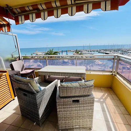 Superbe En Bord De Mer, Pres Du Centre Et Des Plages Апартаменты *